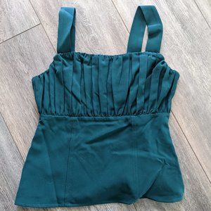 Love, Bonito Everglade Green Top (US 4) NWOT